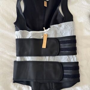 NeoSweat® Latex Active Sport Vest